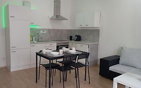 Novy Apartman S Terasou
