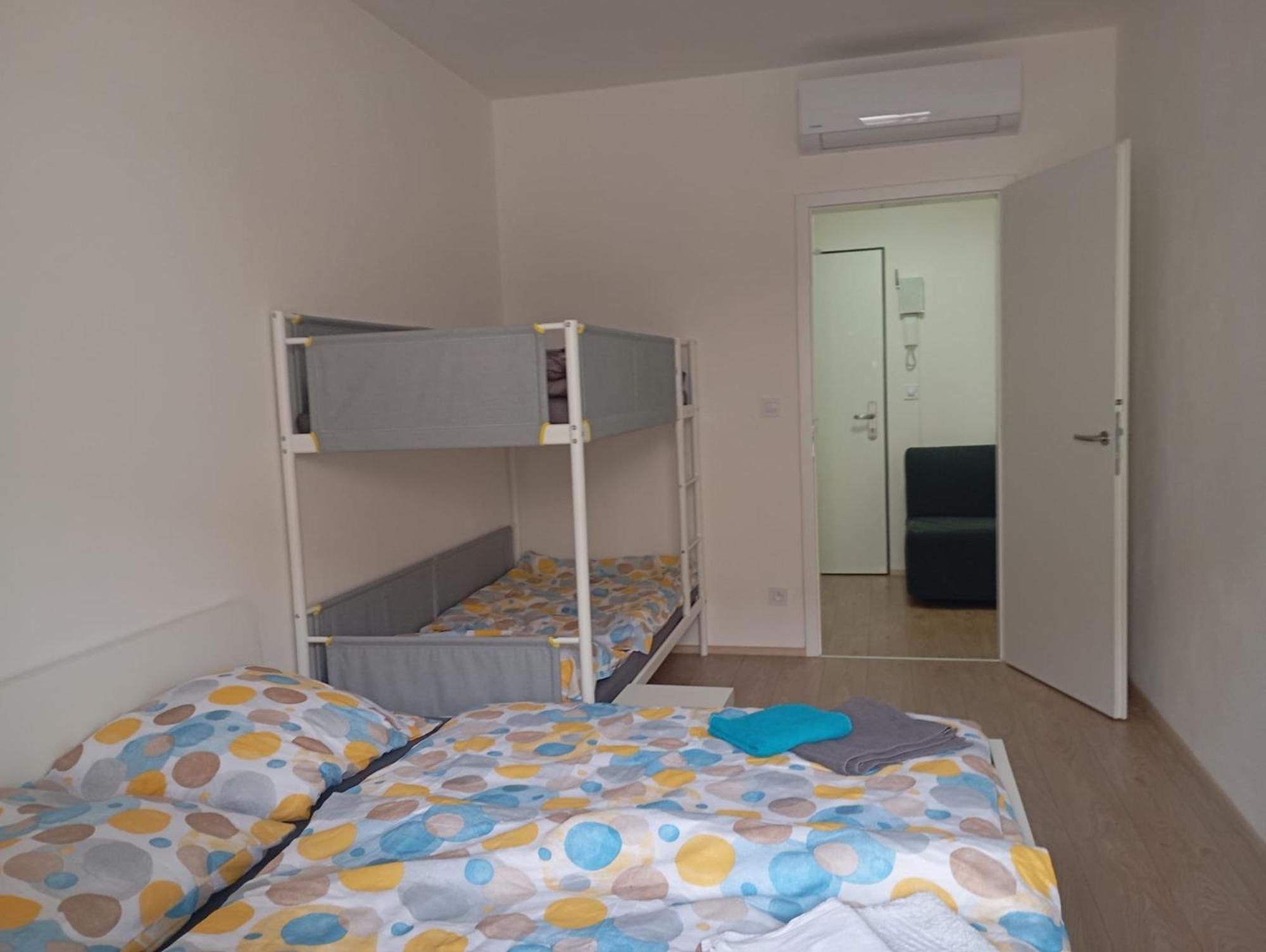 Novy Apartman S Terasou Brno Exteriér fotografie
